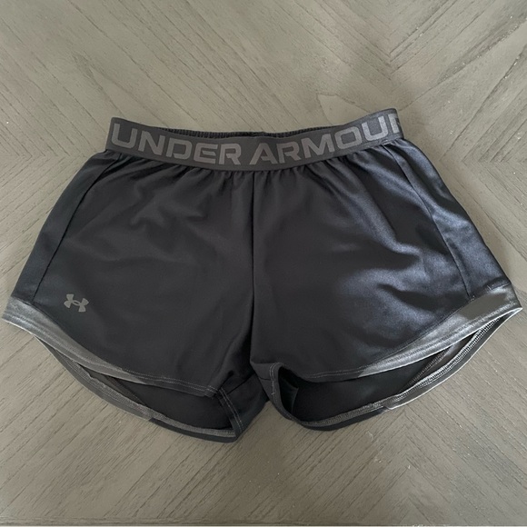 Under Armour Shorts - Picture 1 of 4